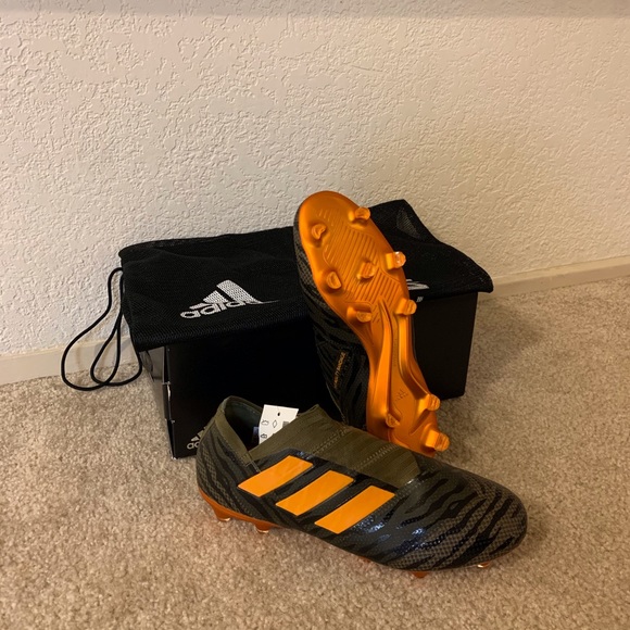 Adidas Nemeziz 17+ FG - Picture 2 of 2